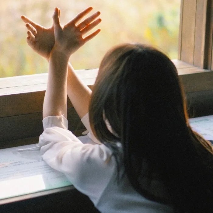 一眼穿心双重人格皇帝爱上我